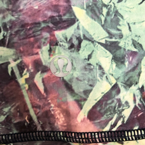 Lululemon Iridescent Multi Run Inspire Crop leggings floral size 4 running - Picture 9 of 13